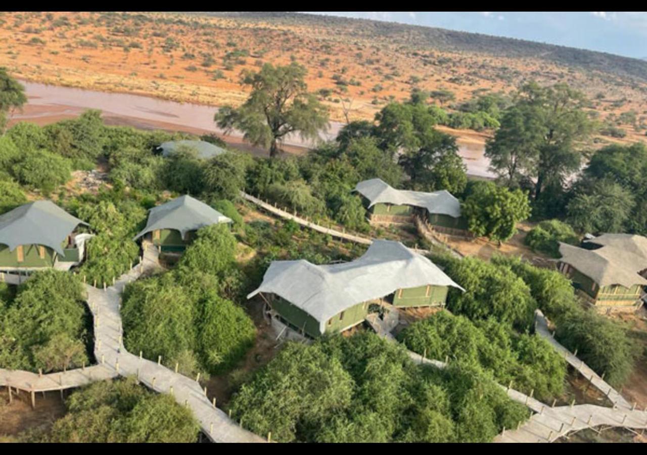 Samburu Elephant Lodge Isiolo Zewnętrze zdjęcie
